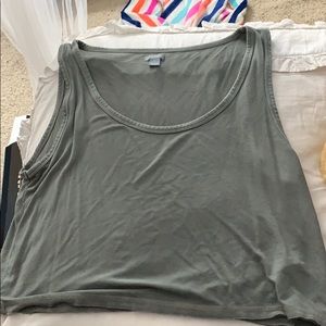green cropped tank